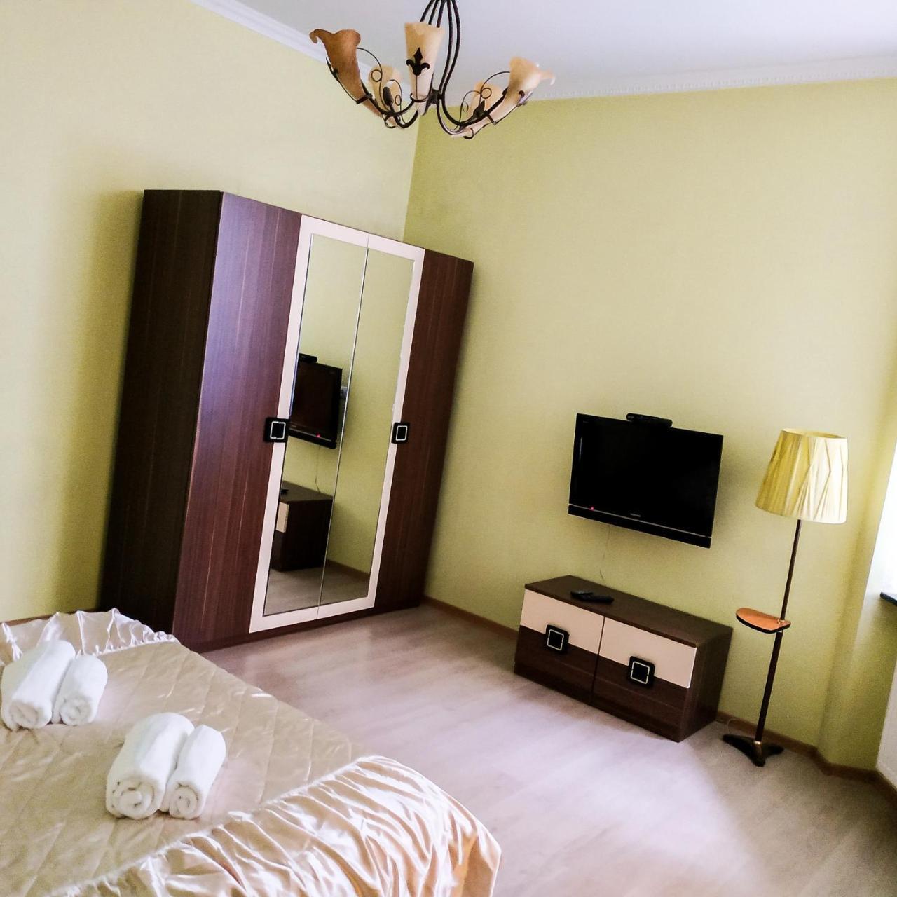 Lviv City Apartment Екстер'єр фото