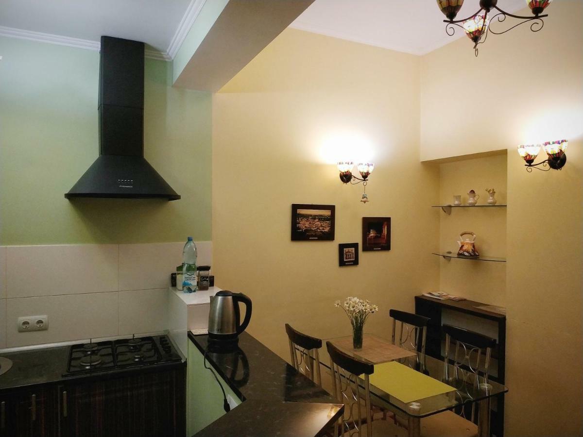 Lviv City Apartment Екстер'єр фото